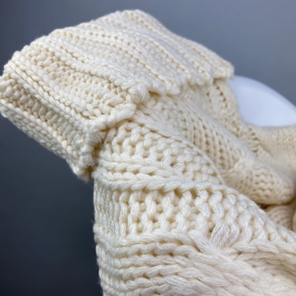 Chunky Knit Turtleneck Sweater - Picture 3 of 3